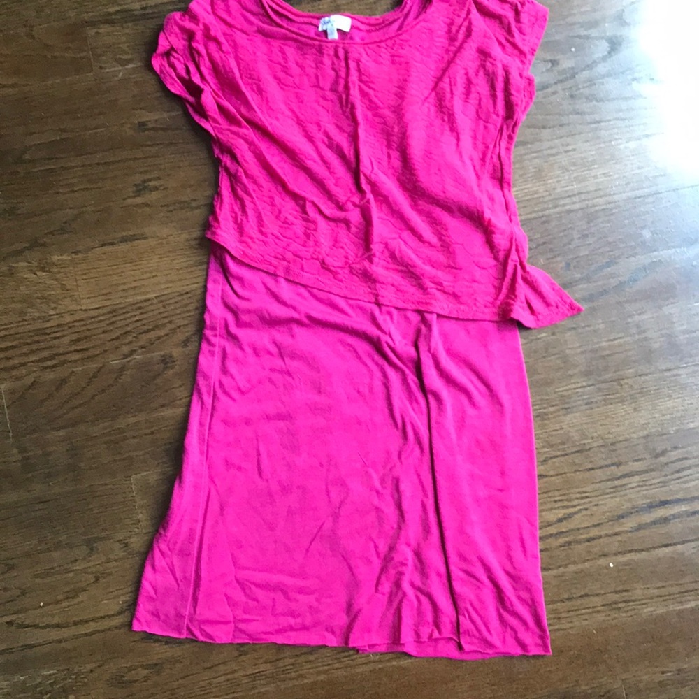 Cute fuschia T-shirt dress